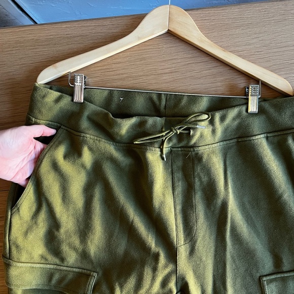 Original Use Olive Green Jogger Pants – Men’s XL – Cargo Style - Picture 10 of 13